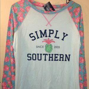 Simply Southern Size Medium New With Tags